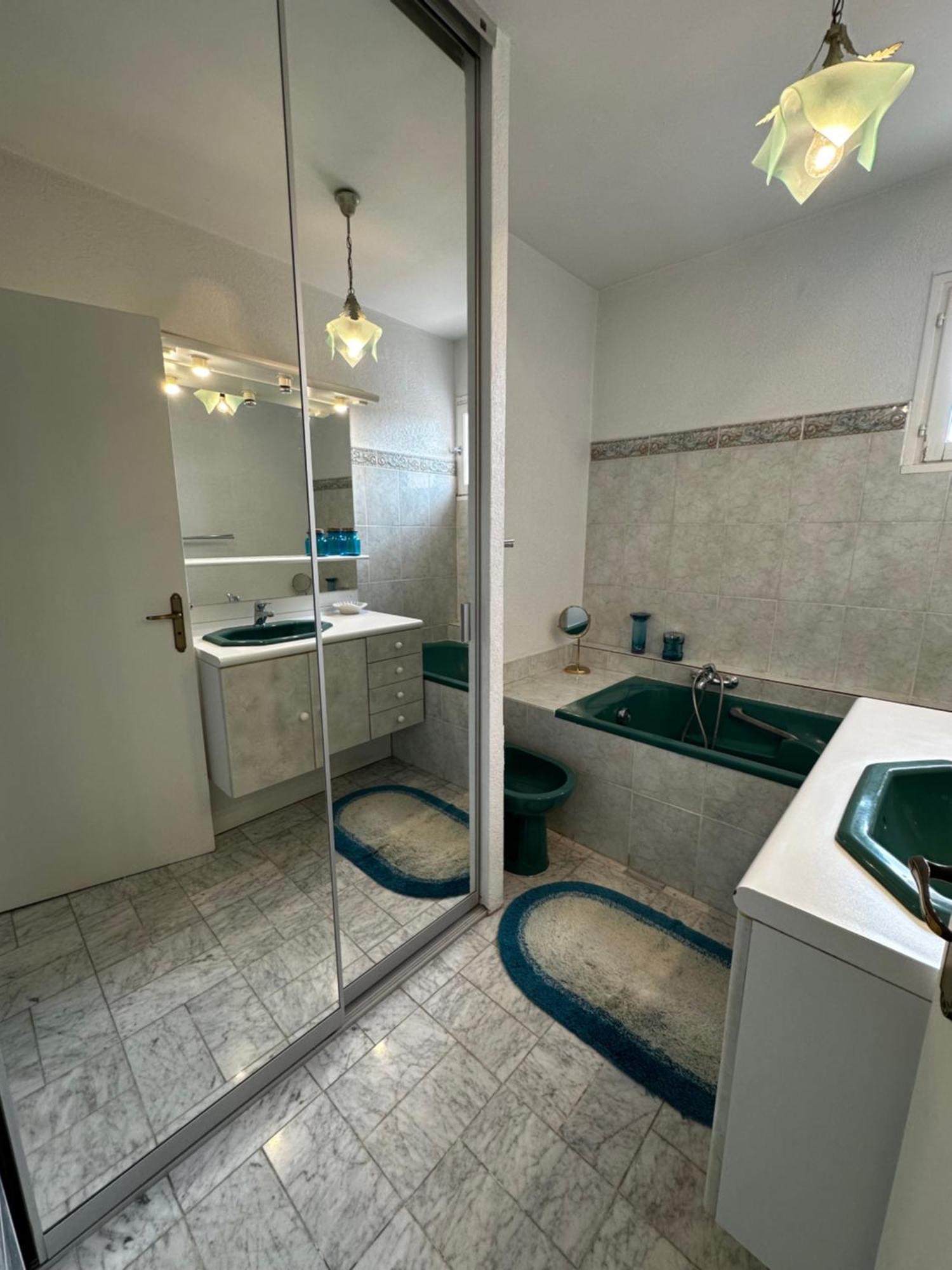 T4 Avec Terrasse Et Garage Prive Apartment Toulon Ngoại thất bức ảnh