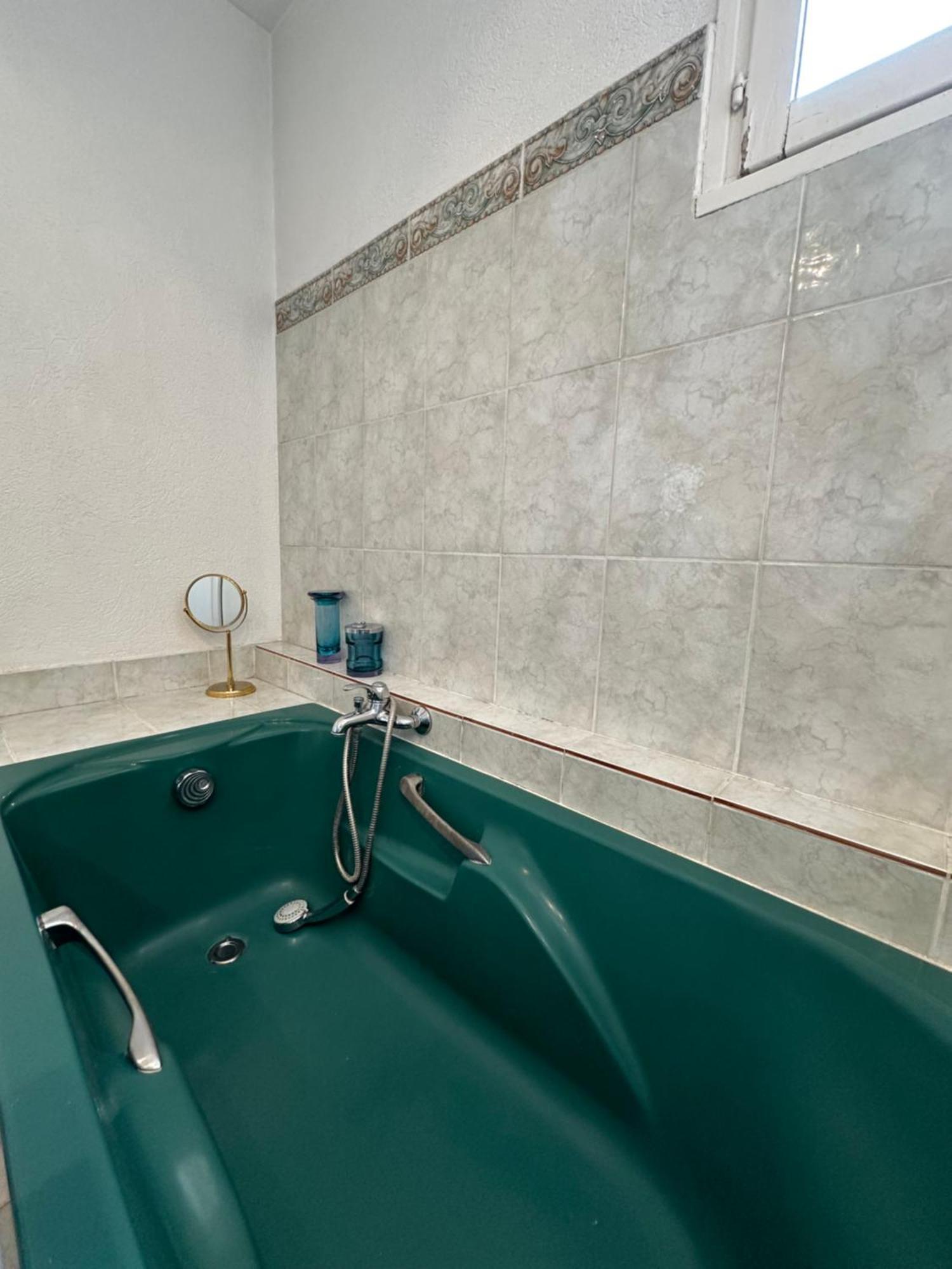 T4 Avec Terrasse Et Garage Prive Apartment Toulon Ngoại thất bức ảnh
