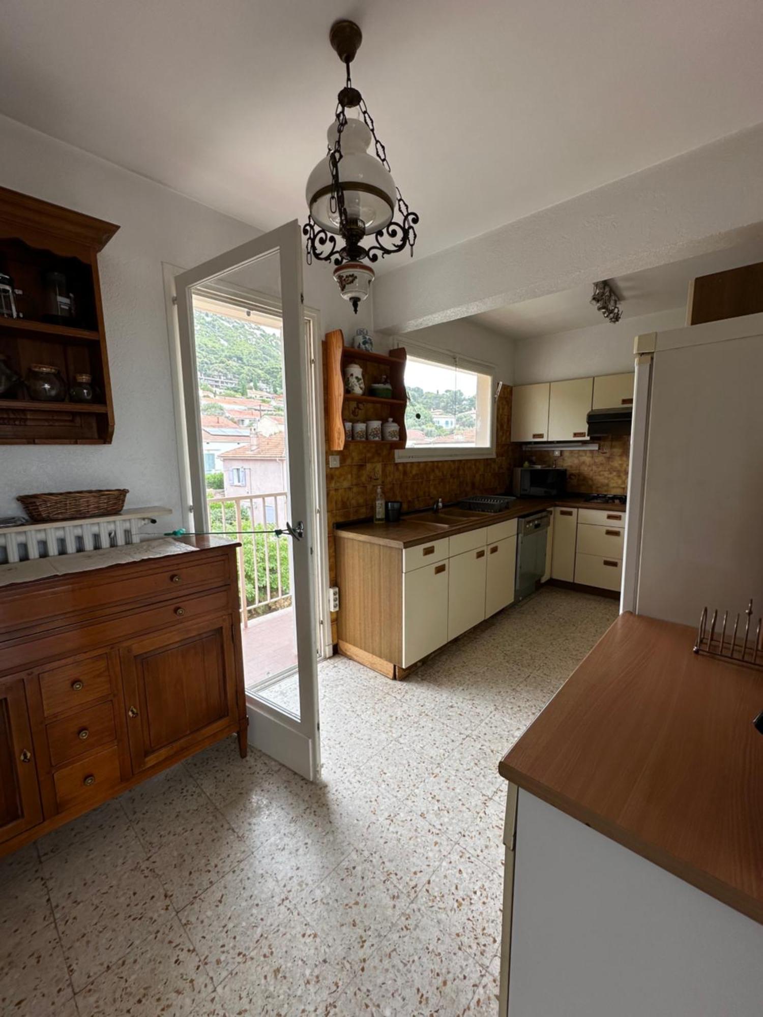 T4 Avec Terrasse Et Garage Prive Apartment Toulon Ngoại thất bức ảnh