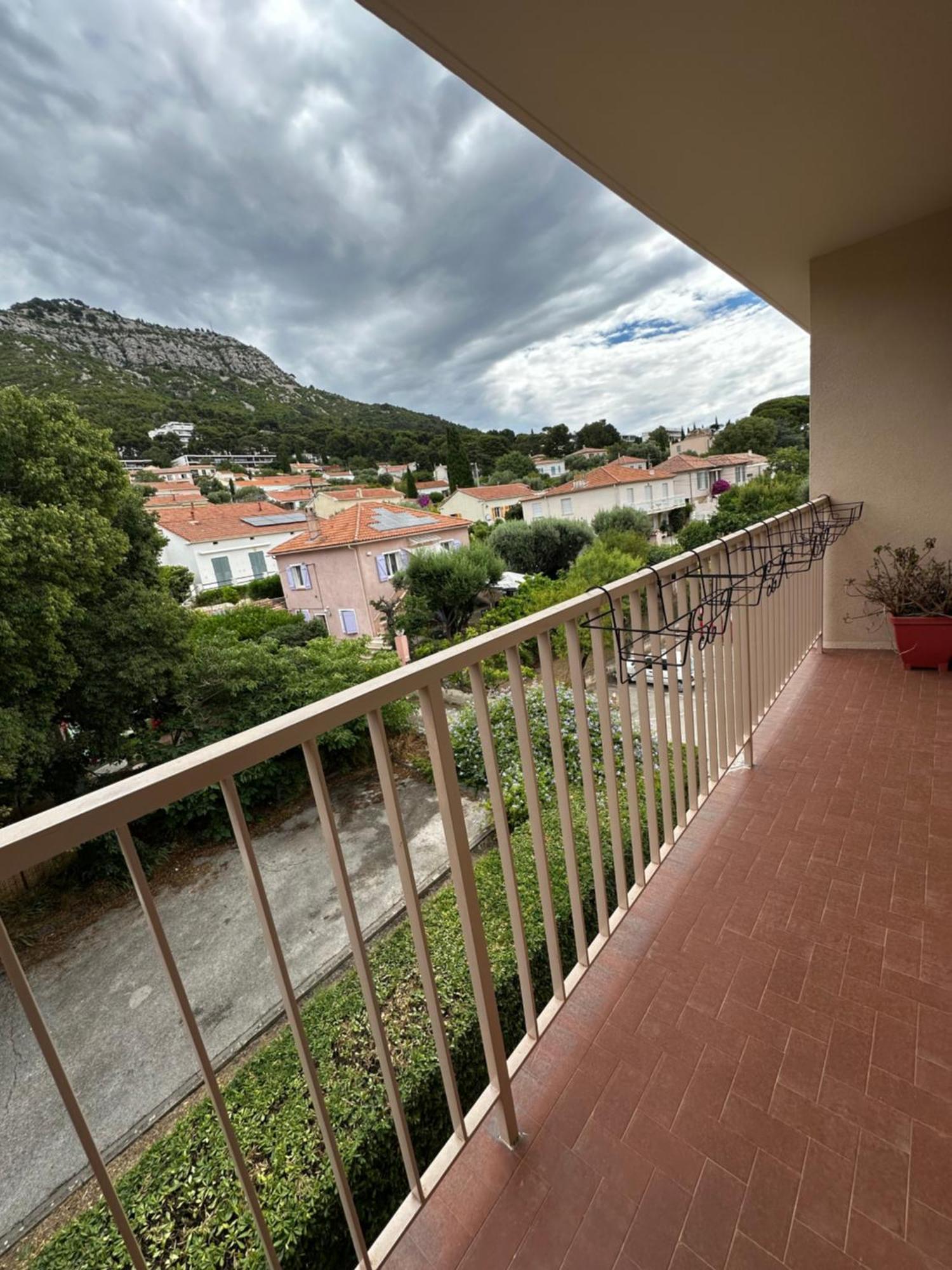 T4 Avec Terrasse Et Garage Prive Apartment Toulon Ngoại thất bức ảnh