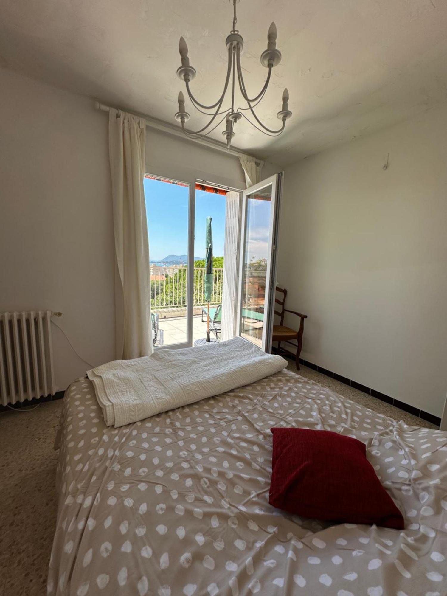 T4 Avec Terrasse Et Garage Prive Apartment Toulon Ngoại thất bức ảnh